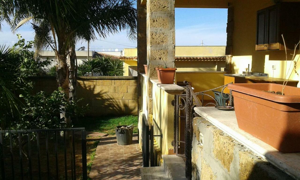 Girasole Terrasini Exterior foto
